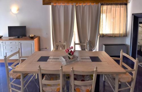 Rosolina Mare Apartment | Cozy Villa Isotta-3: Oceanfront Retreat for Families
