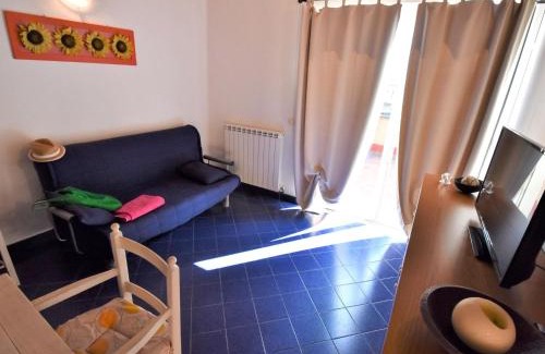 Rosolina Mare Apartment | Cozy Villa Isotta-3: Oceanfront Retreat for Families