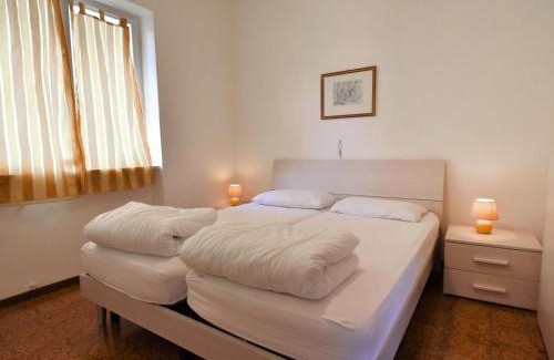 Vesta Apartment | Oceanfront Apartment Villa Laura: Pet-Friendly Retreat