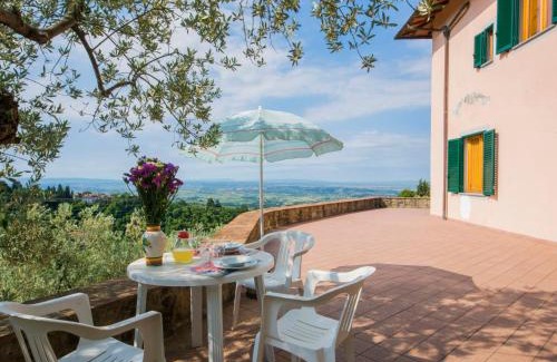Giugnano Apartment | Cozy Apartment Villa Morosi-1: Pet-Friendly Retreat