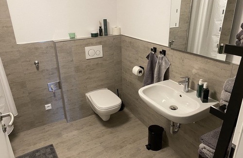 Gruenenbach Apartment | Villa Roc: Mountain View Retreat with Private Terrace