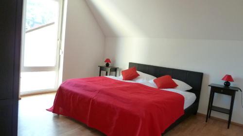 Heiligenstadt Apartment | Discover Apartment Vindobona: Pet Friendly with Breakfast