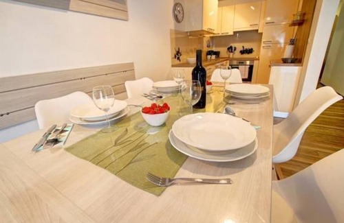 Dobova Apartment | Convenient Apartment Vita with Kitchen & Breakfast Included