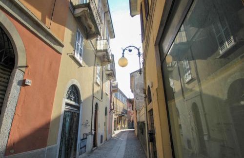 Intra Apartment | Guest Rated: Apartment Vittore - Pet & Child Friendly Stay