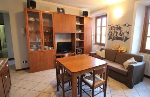 Intra Apartment | Guest Rated: Apartment Vittore - Pet & Child Friendly Stay