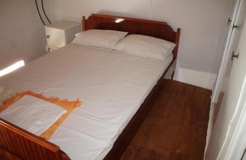 Kounelion Apartment | Cozy Apartment Vrises with Free Breakfast & High Ratings