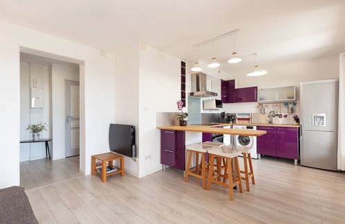 La Ciotat Apartment | Sea View Apartment 'Vue Mer' with Private Terrace & Wi-Fi