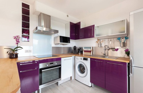 La Ciotat Apartment | Sea View Apartment 'Vue Mer' with Private Terrace & Wi-Fi