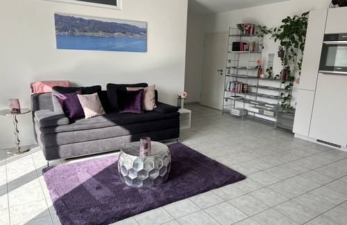 Ludwigshafen Apartment | Idyllic Apartment with Terrace and Garden by the Lake