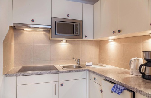 Leutasch Apartment | Scenic Apartment W1 Haus Ganghofer: Wi-Fi & Mountain Views