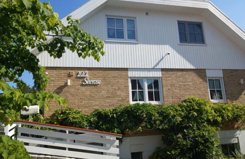 Neckarrems Apartment | Pet-Friendly Apartment Water Lily in Remseck - Rated 9.6/10