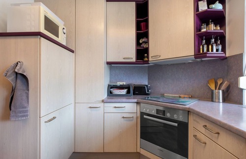 Herlikofen Apartment | Apartment 'Weingärtner' with Private Terrace, Shared Garden and Wi-Fi