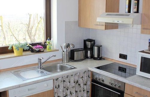 Bad Duerkheim Apartment | Top-Rated Apartment Weinberg-Blick with Family-Friendly Amenities