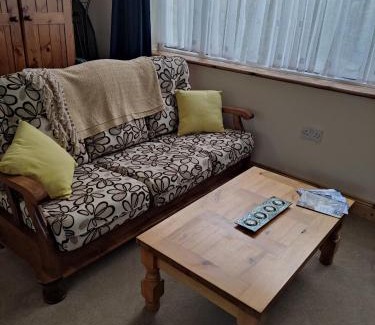 Drimoleague Apartment | Family-Friendly Getaway at Miriam's Cottage West Cork