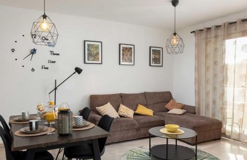 Komolac Apartment | Apartment Why Not - Two Bedroom Apartment with Balcony