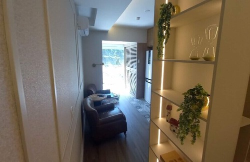 Pioneiros Apartment | Cozy Apartment With Sea View - Steps From the Ferris Wheel