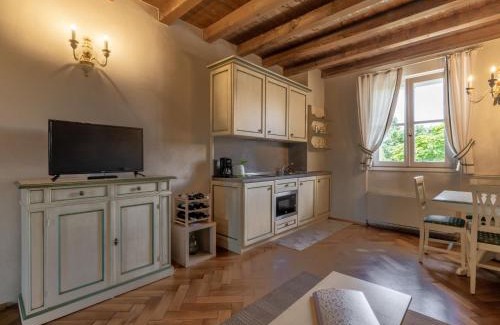 Strassoldo Apartment | Family-Friendly Stay at Apartment Winery Villa Vitas