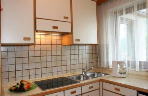 Valles Apartment | Cozy 1-Bedroom Apartment with Ocean View & Spa Amenities