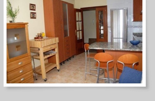 Boiro Apartment | Apartment with 2 double bedrooms (4 persons), 1 bathroom at 400 meters from the beach