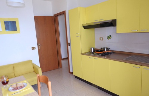 Cassone Apartment | Cozy Apartment with Lake View Balcony and Free Parking