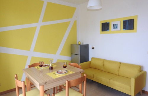 Cassone Apartment | Cozy Apartment with Lake View Balcony and Free Parking