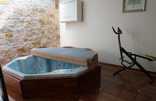 Dasamari Apartment | Idyllic Apartment with Pool, Hot Tub & Garden Oasis