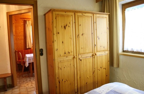Waidring Apartment | Pet-Friendly Apartment with Pool in Watring - Rated 9.6