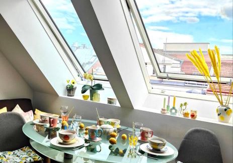 Erdberg Apartment | Apartment with a terrace
