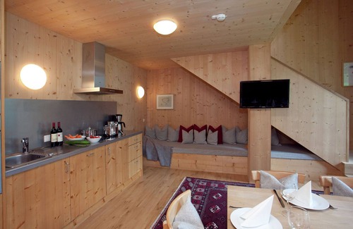 Ramsau im Zillertal Apartment | Relaxing Apartment with Sauna in Tyrol, Austria - 9.8/10