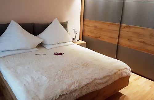 Oberzwehren Apartment | Stylish Apartment with Balcony in Kassel - Guest Rated 9/10