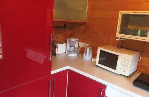 Olmiccia Apartment | Chalet Retreat with Pool & Balcony, Rated 9.2/10