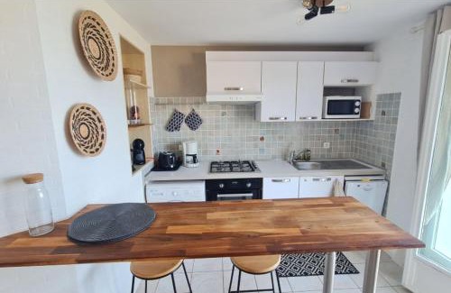 Villanova Apartment | Apartment with balcony and 360 sea view