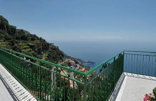 San Michele Apartment | Stunning Apartment with Breathtaking Views & Pool Access