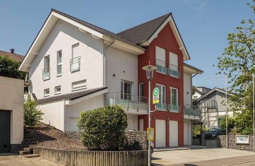 Meersburg Apartment | Cozy Apartment by Lake Constance with Ocean View Kitchen
