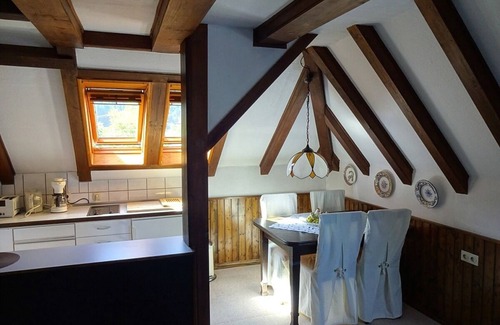 Traben-Trarbach Apartment | Top-Rated Apartment with Ocean View and Breakfast Included