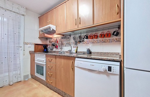 Mar de Cristal Apartment | Albatros Playa 1: Family-Friendly Retreat with Pool & Spa