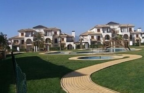 Vera Apartment | Relaxing Apartment with Free WIFI & Shared Pools Await