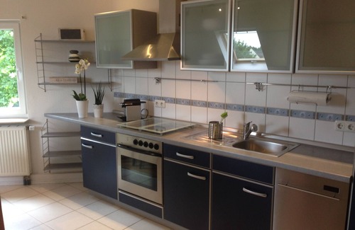 Oberasbach Apartment | Tranquil Apartment with Garden Near Playmobil in Nürnberg