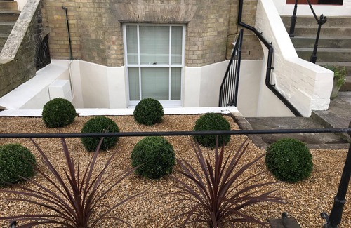 Lowestoft Apartment | Beautiful Apartment with Garden View at Moray Beachside