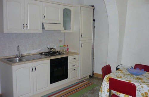 Siena Historical Center Apartment | Garden Apartment for 6: Family-Friendly & Pet Welcoming