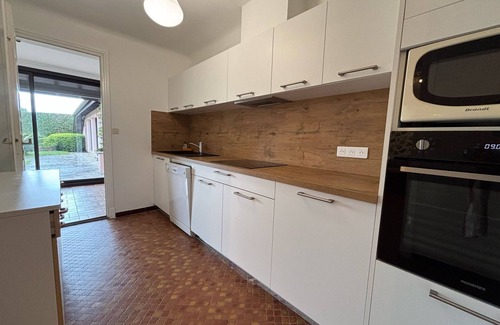 Ciboure Apartment | Apartment with garden and private pool in Ciboure