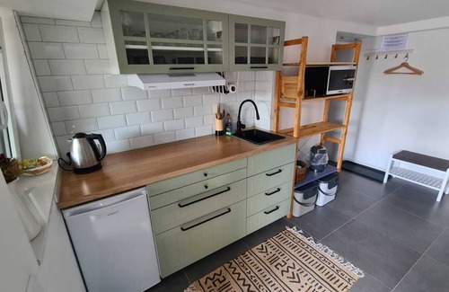 Orscholz Apartment | Apartment 'With Garden and Parking' with Private Terrace, Shared Garden and Wi-Fi