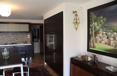 Longa Apartment | Garden-Facing Apartment with Lagoon Views and Pool Access