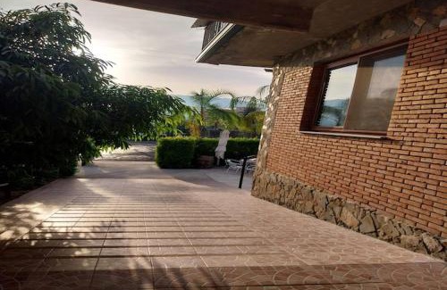 Gaggi Apartment | Apartment with Jacuzzi near Etna