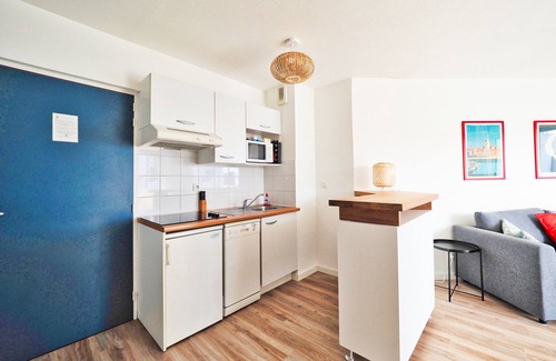 Ciboure Apartment | Family-Friendly Apartment with Pool, Beach Access & Golf