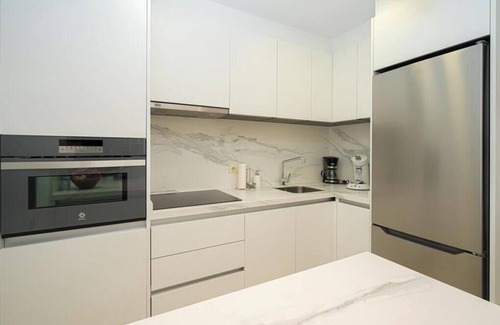 Altea Apartment | Inviting Apartment with Sea View and Terrace in Albir