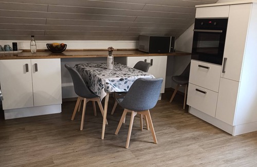 Freisen Apartment | Apartment with loggia