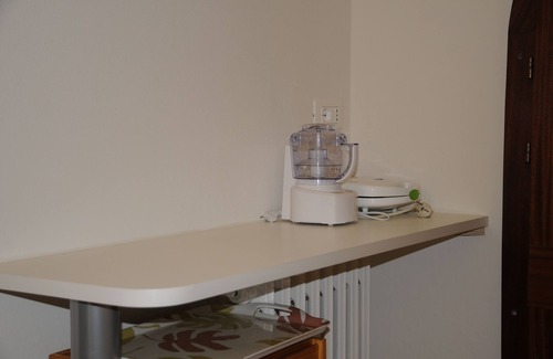 Carciano Apartment | Charming Apartment with Garden and Lake View Retreat