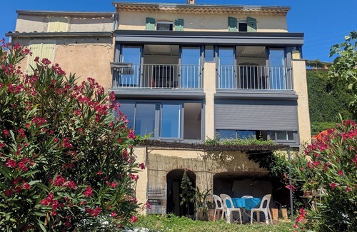 Puimoisson Apartment | Apartment with panoramic views and terrace, close to Verdon canyon & Moustier