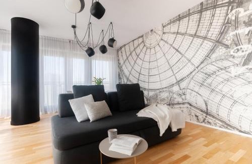 Milan Apartment | Scenic Apartment with Panoramic View of Milan, Rated 9/10